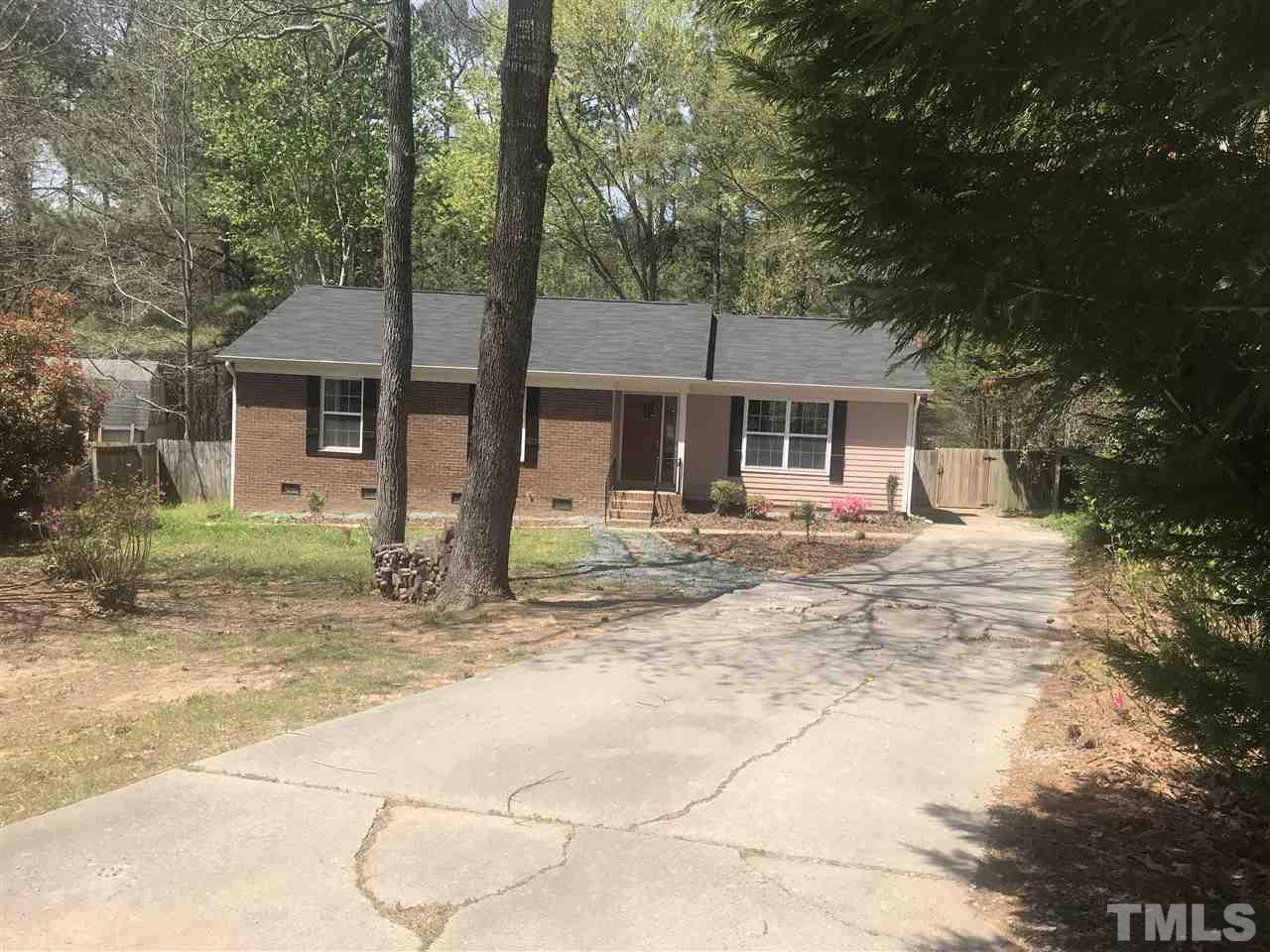 21 Summerglen Court Durham, NC 27713 - Photo 1 of 11