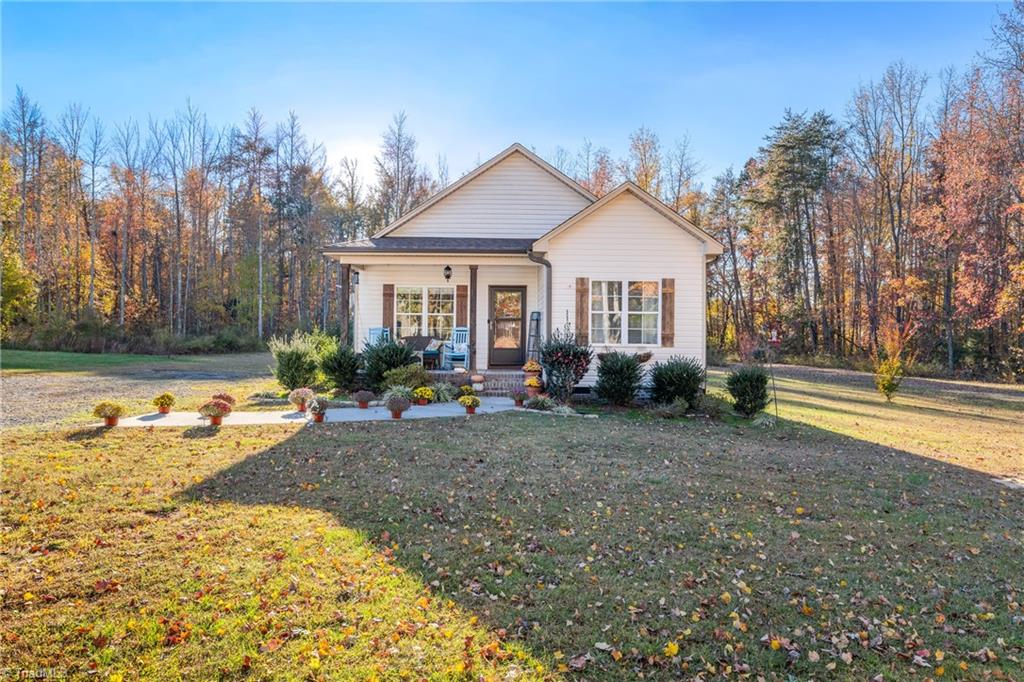 478 Price Farm Road Stokesdale, NC 27357 - Photo 3 of 34 Gallery Image 3