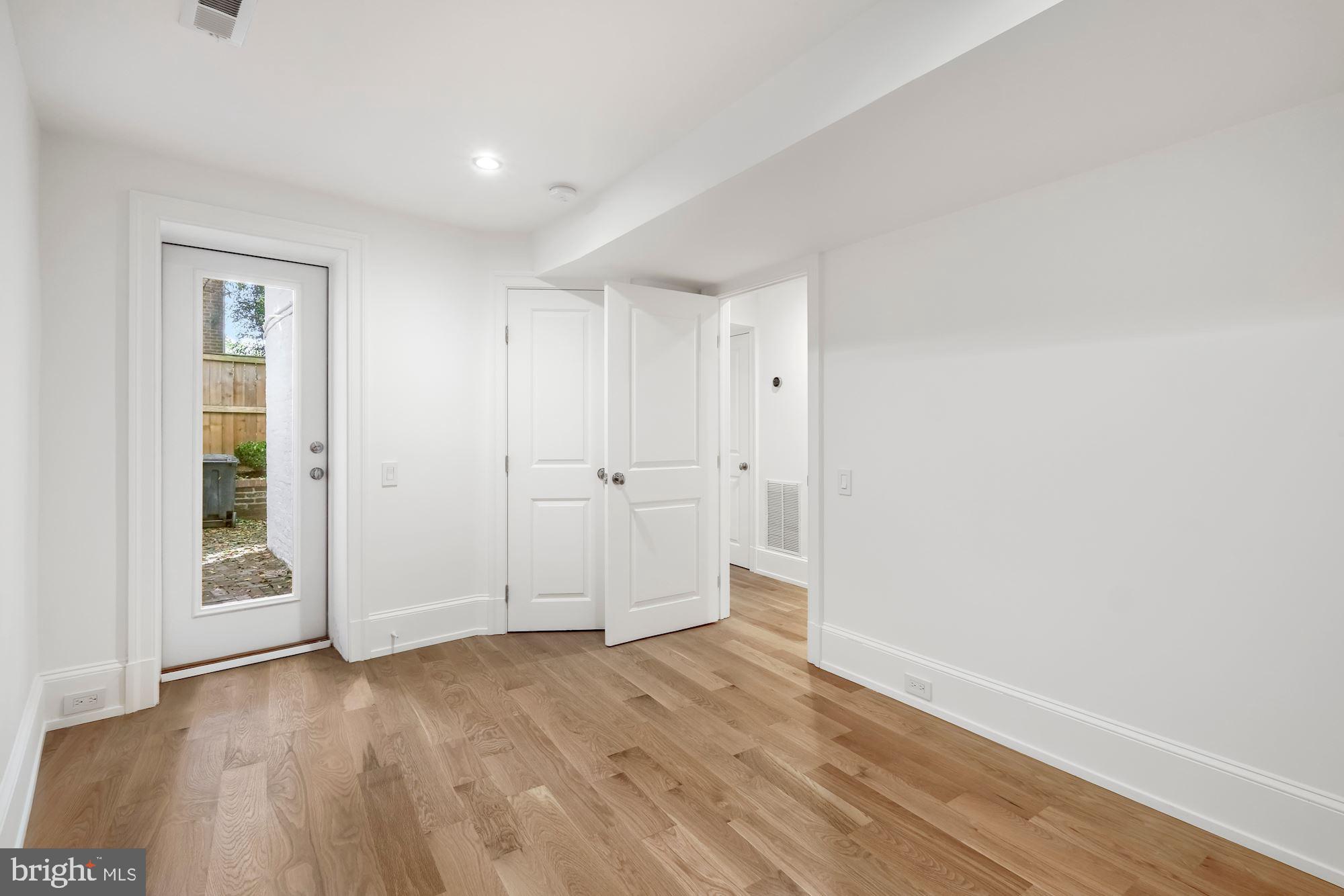 1421 27th Street Northwest Washington, DC 20007 - Photo 14 of 19