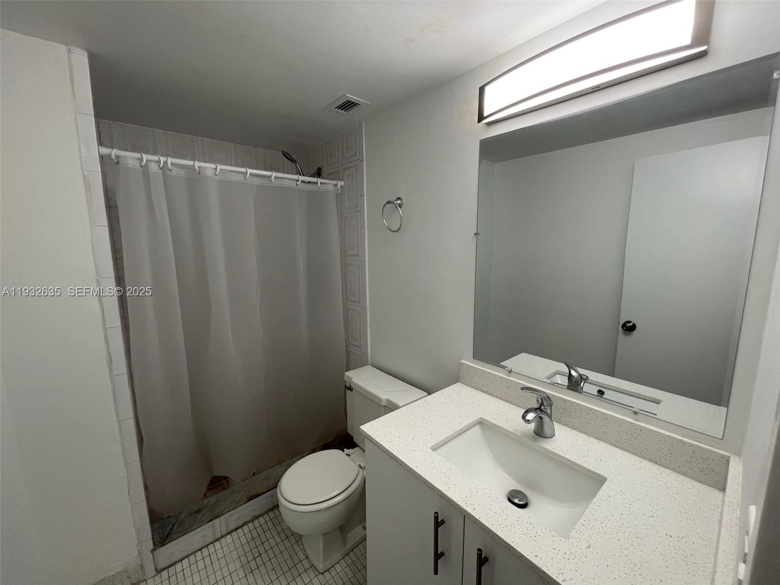 7441 Wayne Avenue, Unit 1P Miami Beach, FL 33141 - Photo 12 of 15