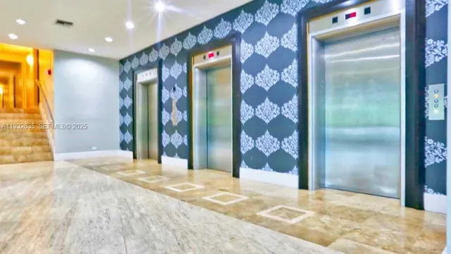 $2,500 | 7441 Wayne Avenue, Unit 1P, Miami Beach, FL 33141