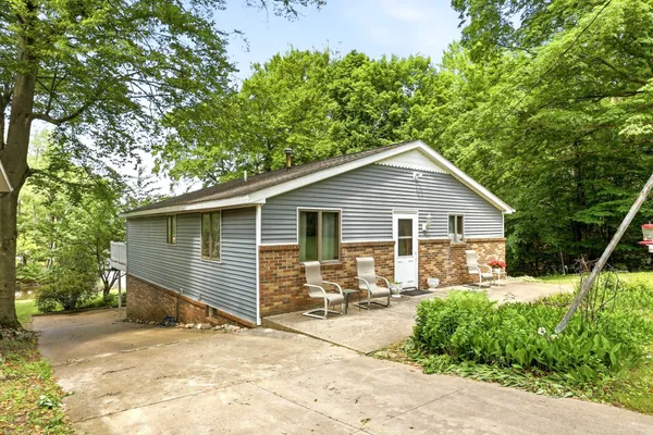 $495,900 | 3164 Kimberly Drive, Millington, MI 48746