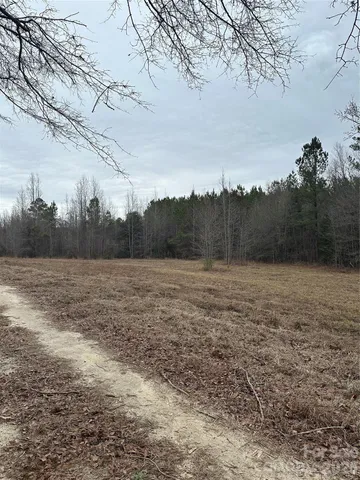 $155,000 | 1626 Yankee Road, Lugoff, SC 29078