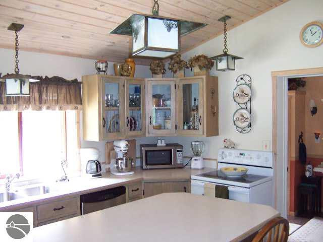 1941 Twin Lake Road Lupton, MI 48635 - Photo 7 of 9 1759678-6.JPG