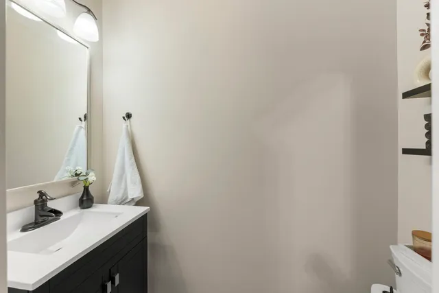 $485,000 | 241 Cummings Drive, Bartlett, IL 60103