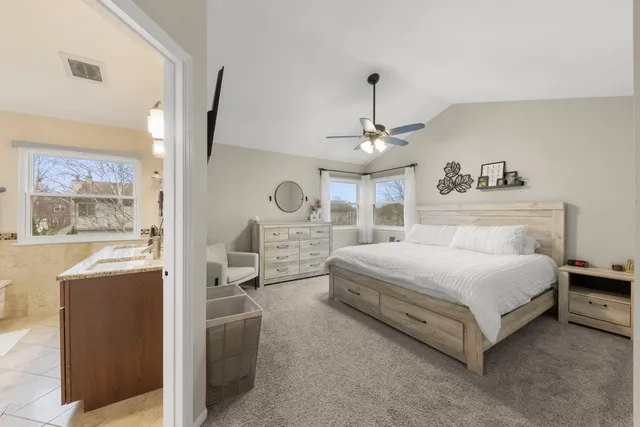 $485,000 | 241 Cummings Drive, Bartlett, IL 60103