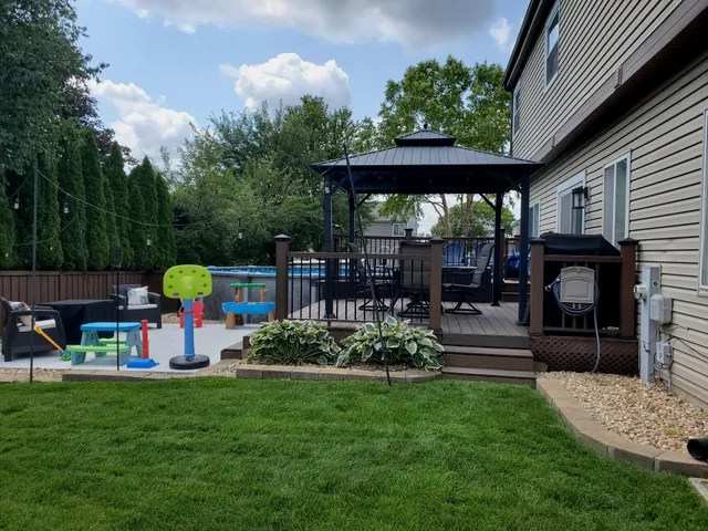 $485,000 | 241 Cummings Drive, Bartlett, IL 60103