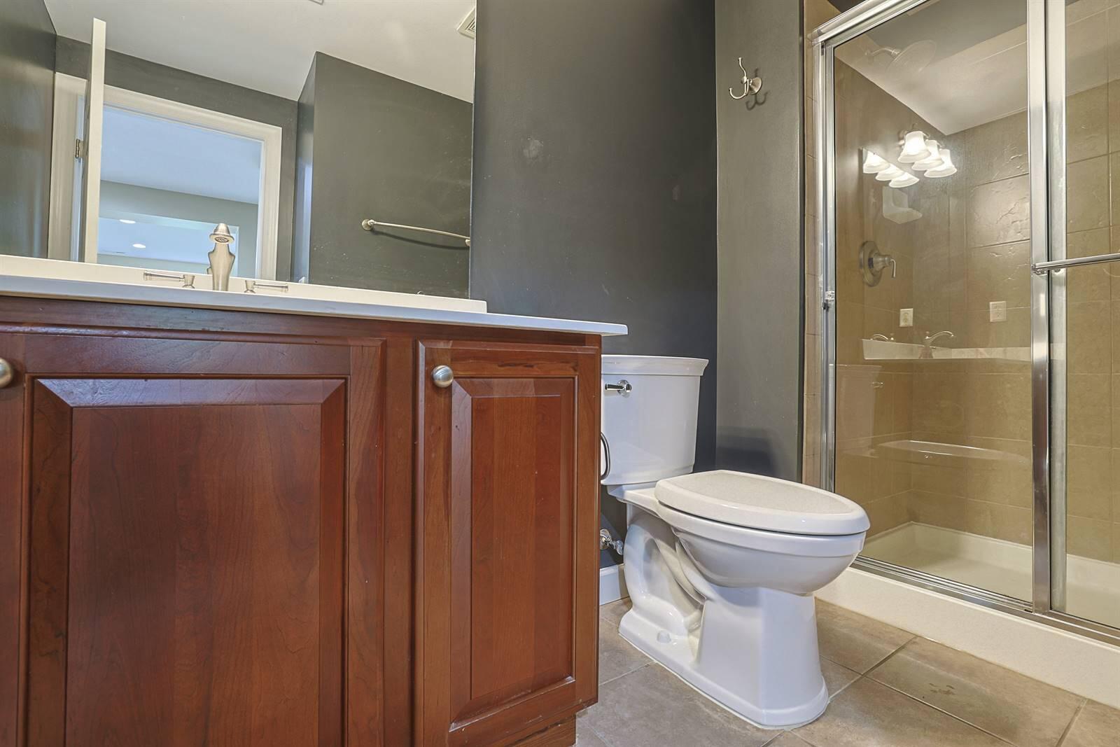 1173 Monarchos Ridge Union, KY 41091 - Photo 39 of 50 055-Bath-3