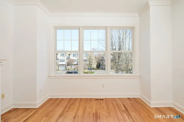 $999,000 | 201 Bradley Lane, Unit 201, Westport, CT 06880
