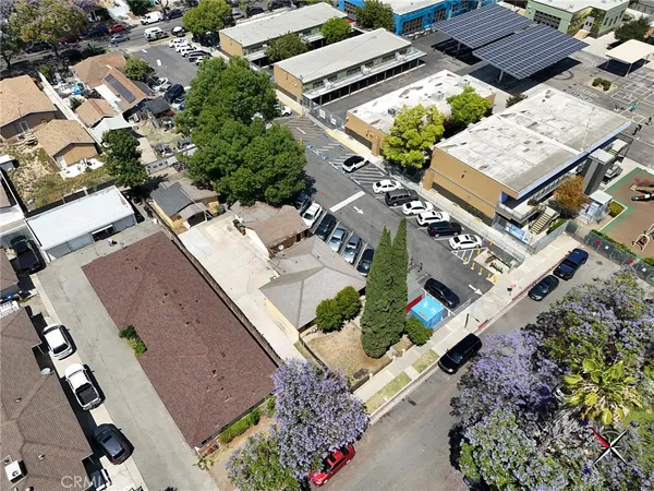 $900,000 | 215 East Ash Avenue, Fullerton, CA 92832