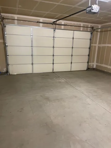 $2,400 | 3015 Roberts Avenue, Clovis, CA 93619