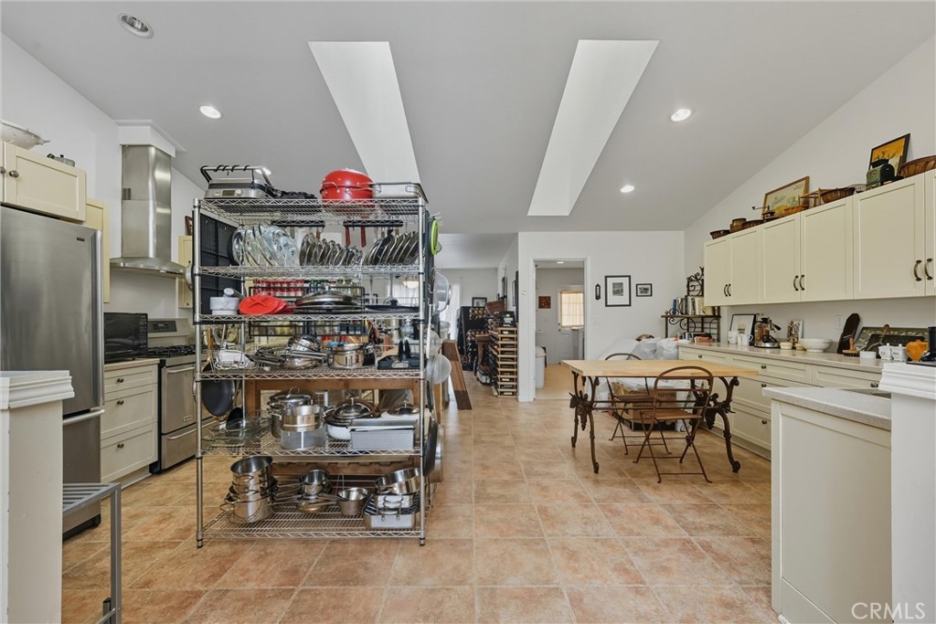 6850 High Valley Road Kelseyville, CA 95451 - Photo 11 of 45 Plenty of space to create in dream kitchen!
