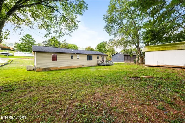 $280,000 | 211 Evans Road, Jacksboro, TN 37757