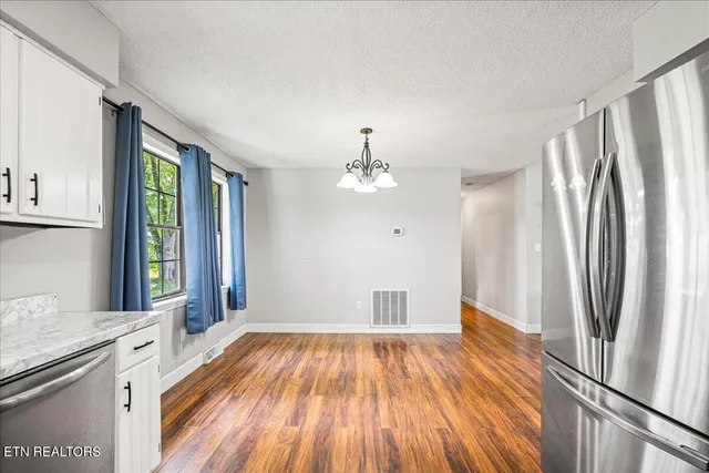 $280,000 | 211 Evans Road, Jacksboro, TN 37757