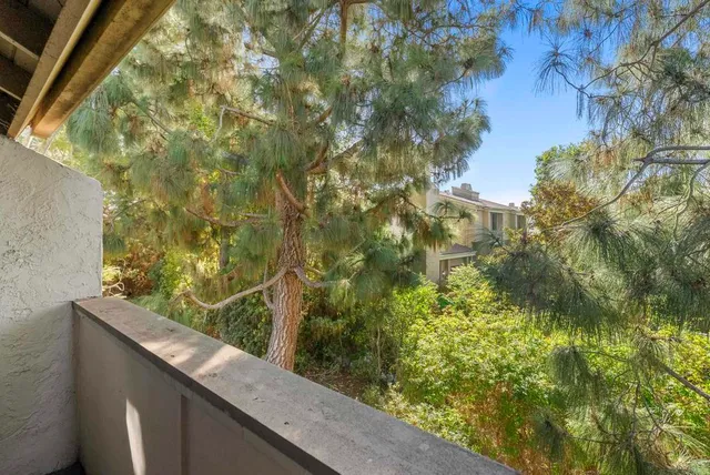 $824,500 | 8441 Via Mallorca, Unit 76, La Jolla, CA 92037