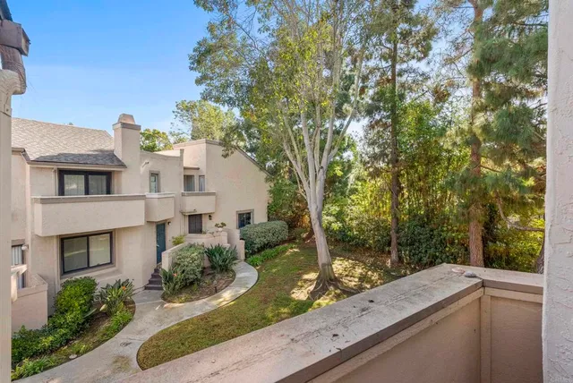 $824,500 | 8441 Via Mallorca, Unit 76, La Jolla, CA 92037