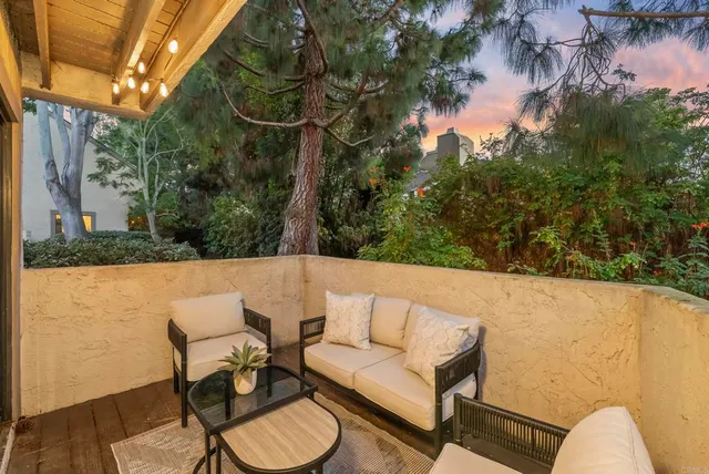 $824,500 | 8441 Via Mallorca, Unit 76, La Jolla, CA 92037