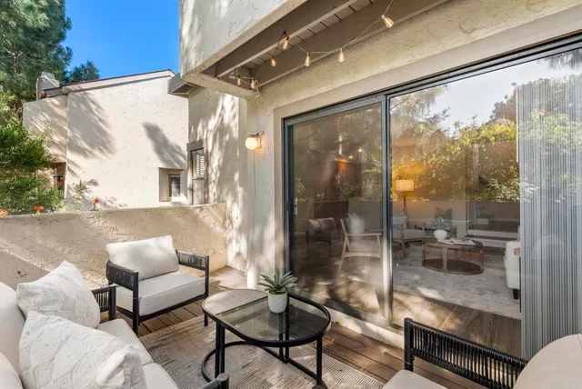 $824,500 | 8441 Via Mallorca, Unit 76, La Jolla, CA 92037