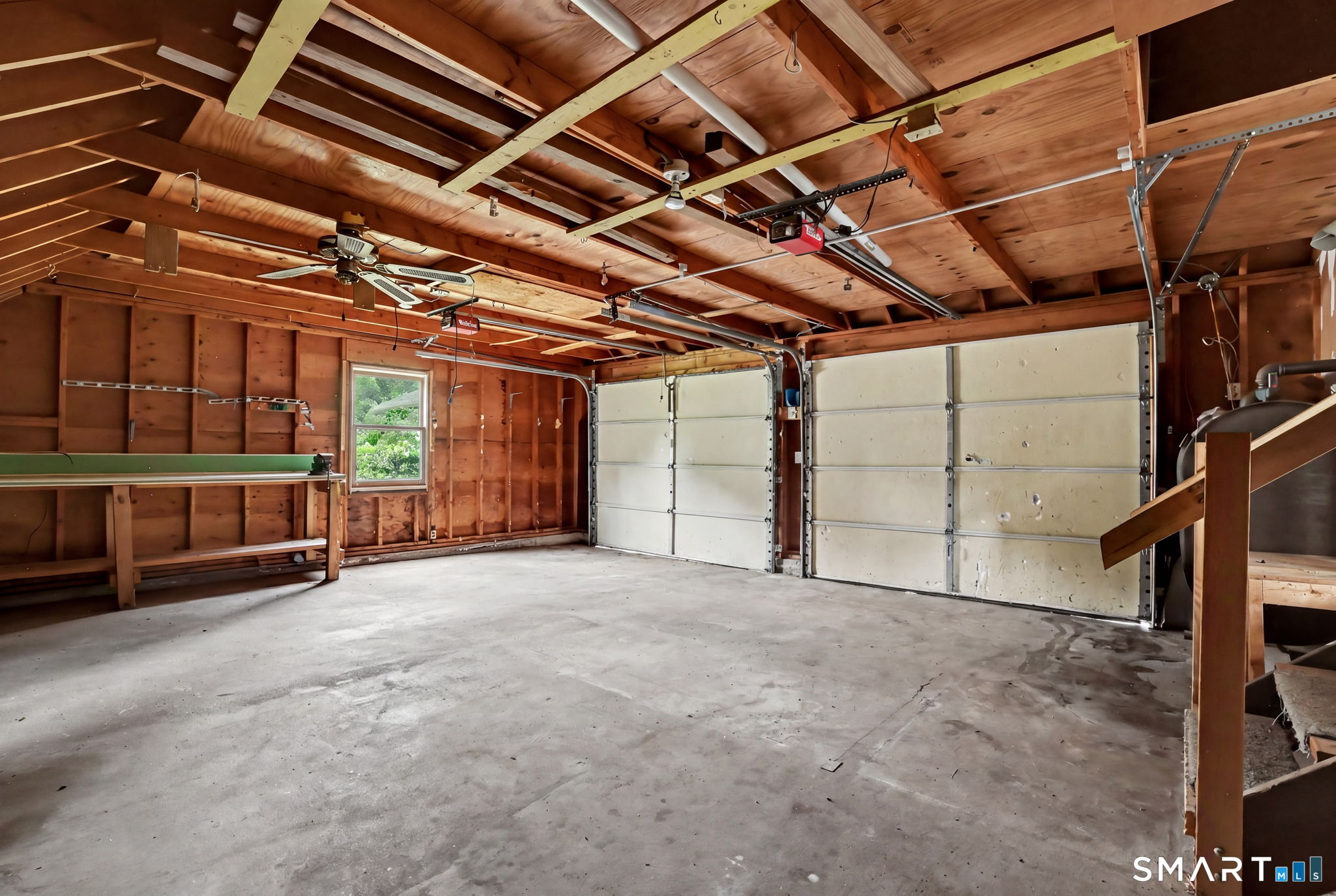 111 Daisy Circle Bristol, CT 06010 - Photo 27 of 40