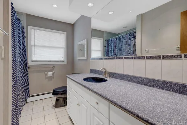 $749,900 | 50 Independence Avenue, Babylon, NY 11702