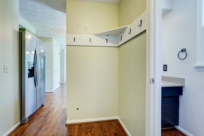 44 Latchmere Drive Victor, NY 14564 - Photo 20 of 50 MUD HALL VIEW WITH POWDER ROOM TO THE RIGHT AND LA