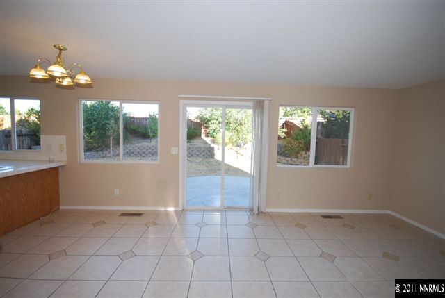 11958 Kernite Street Reno, NV 89506 - Photo 4 of 12 Photo 4
