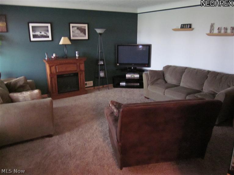5746 Turney Road Garfield Heights, OH 44125 - Photo 4 of 13