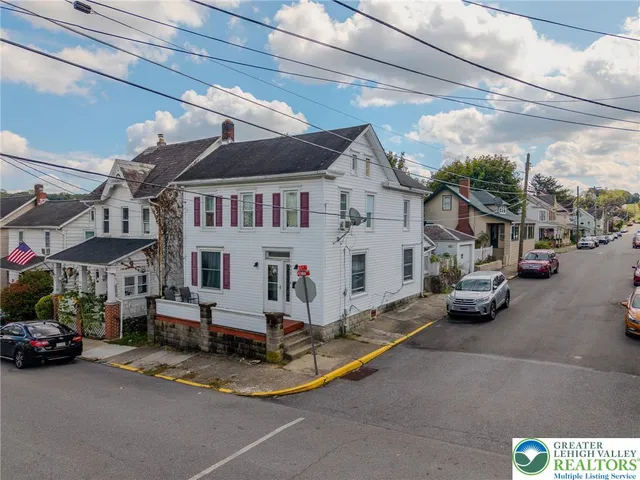 $229,900 | 436 Pennsylvania Avenue, Bangor, PA 18013