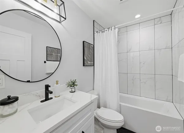 $799,950 | 1111 South Pearl Street, Seattle, WA 98108