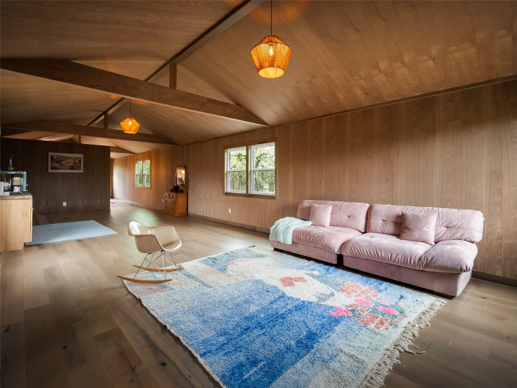 127 Marina Road Smithville, TX 78957 - Photo 24 of 40 a living room with furniture and a wooden floor