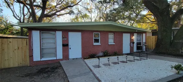 $1,375 | 8725 North 48th Street, Unit A, Tampa, FL 33617