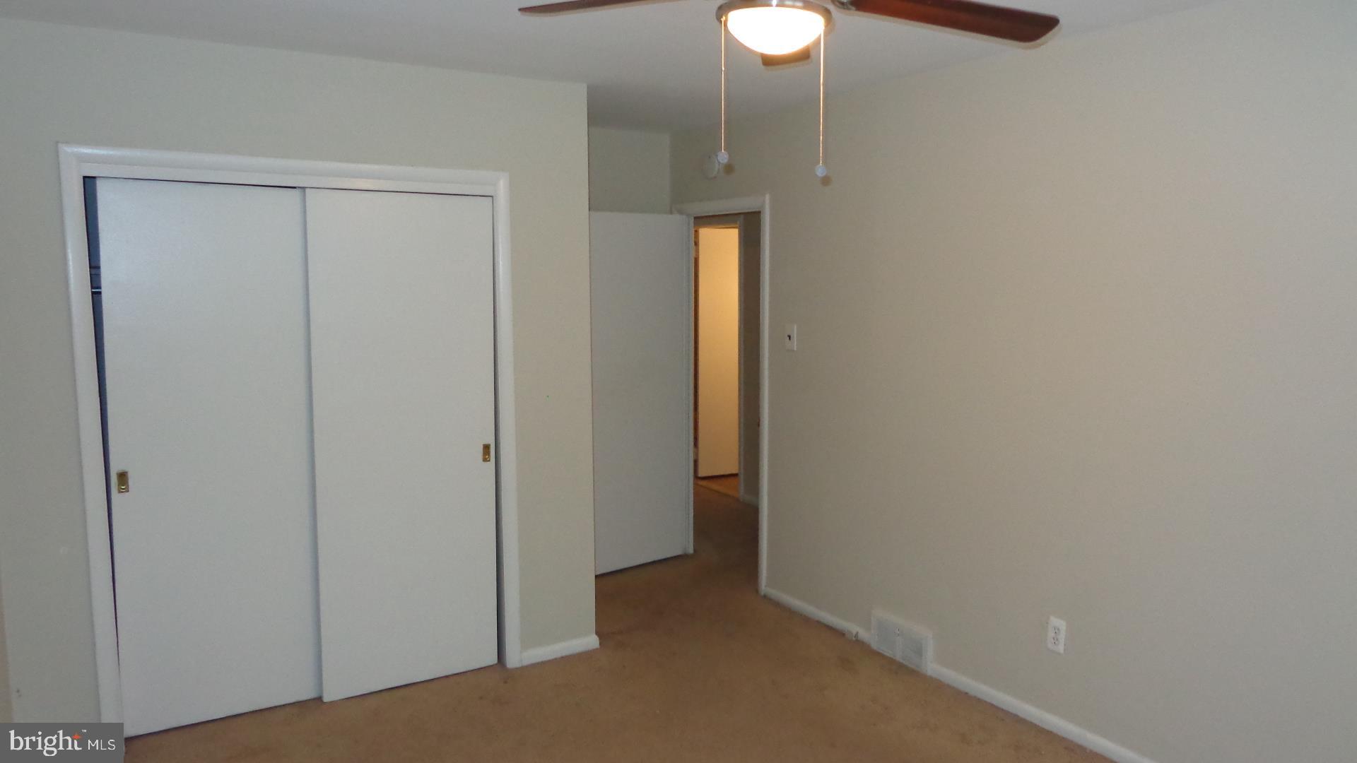 5 North Jeffrey Road Aldan, PA 19018 - Photo 16 of 28 First Floor Master bed with large closet