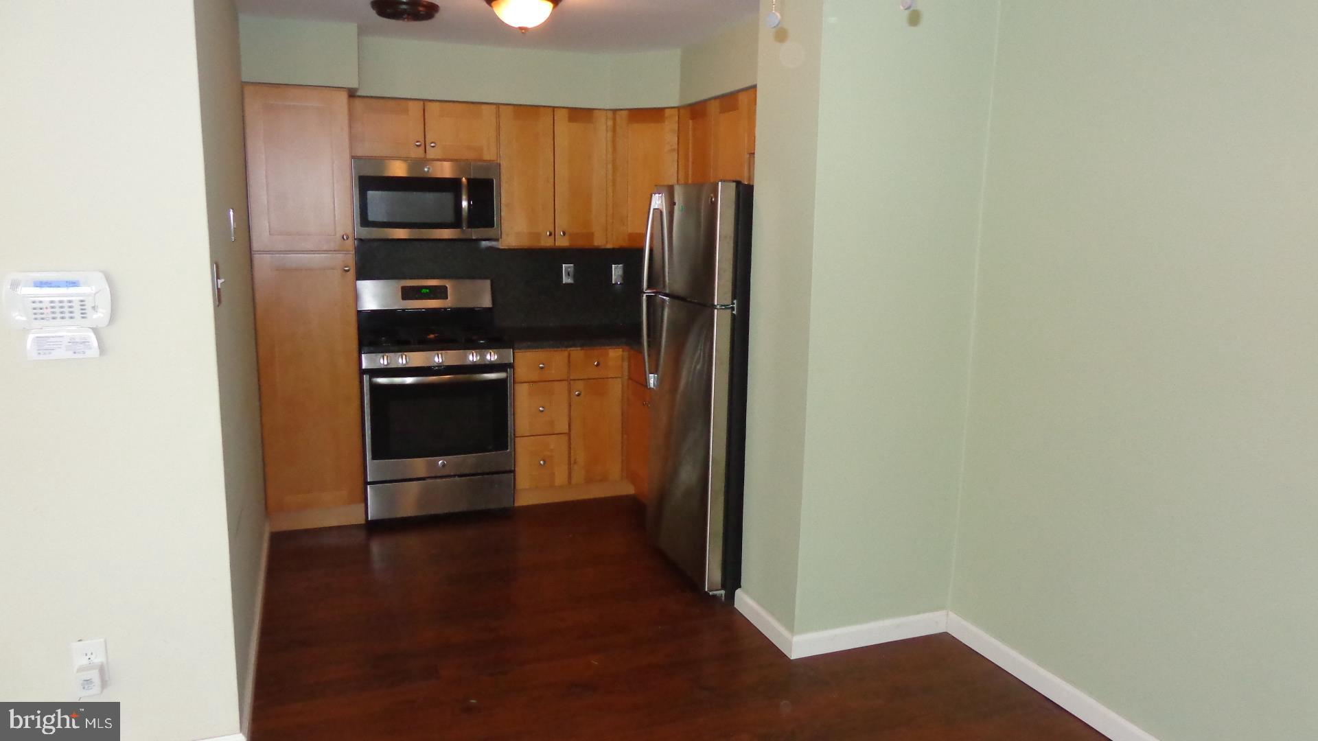 5 North Jeffrey Road Aldan, PA 19018 - Photo 20 of 28 Second Floor Dining Area