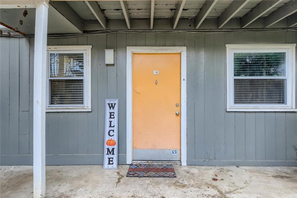 2401 Manor Road, Unit 111 Austin, TX 78722 - Photo 19 of 23 a area with window