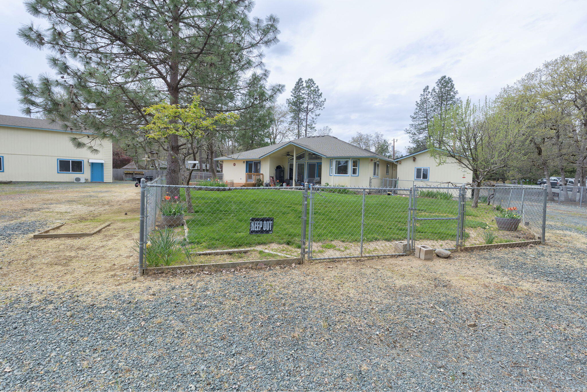 449 Connie Lane Merlin, OR 97532 - Photo 34 of 38 35-web-or-mls-449-connie-ln