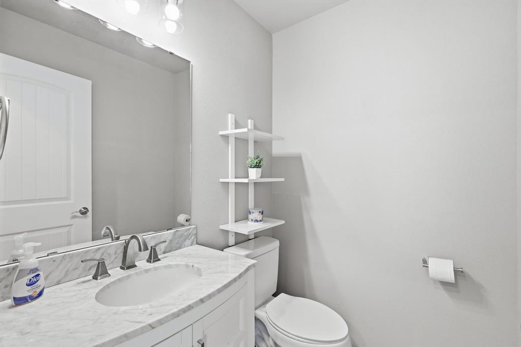 412 North Dallas Street Pilot Point, TX 76258 - Photo 22 of 32