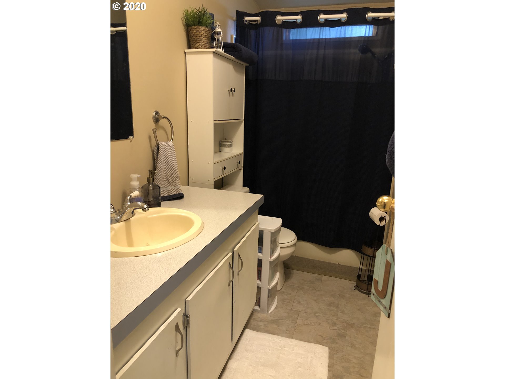 28455 Southwest Boones Ferry Road, Unit 15 Wilsonville, OR 97070 - Photo 12 of 12 Gallery Image 12