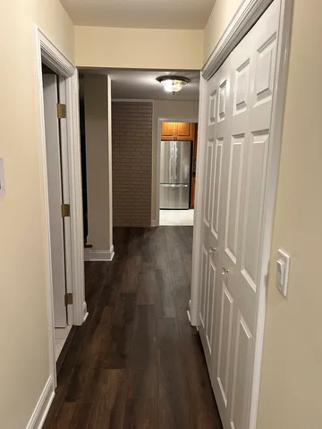 $815,000 | 1 Oak Brook Club Drive, Unit A105, Oak Brook, IL 60523