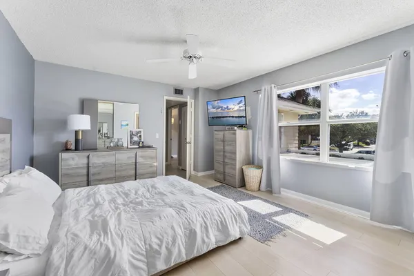 $344,999 | 5704 Wheatley Court, Boynton Beach, FL 33436