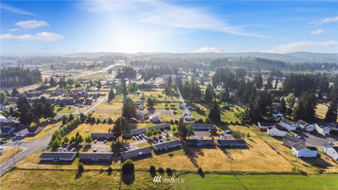 6601 198th Way Southwest Rochester, WA 98579 - Photo 2 of 10 a view of a city