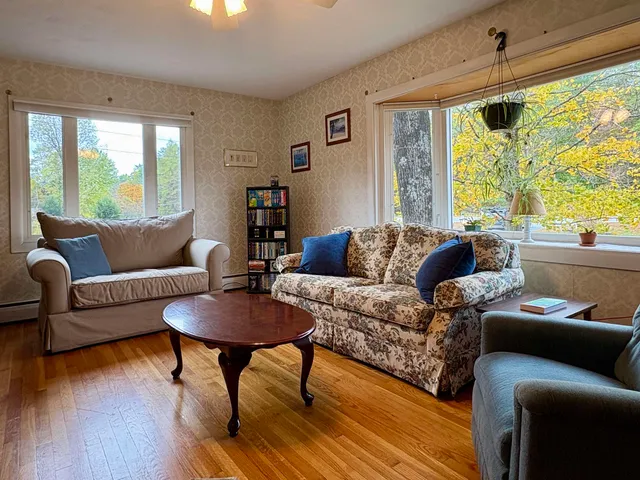 $375,000 | 1507 Highway 12A, Plainfield, NH 03781