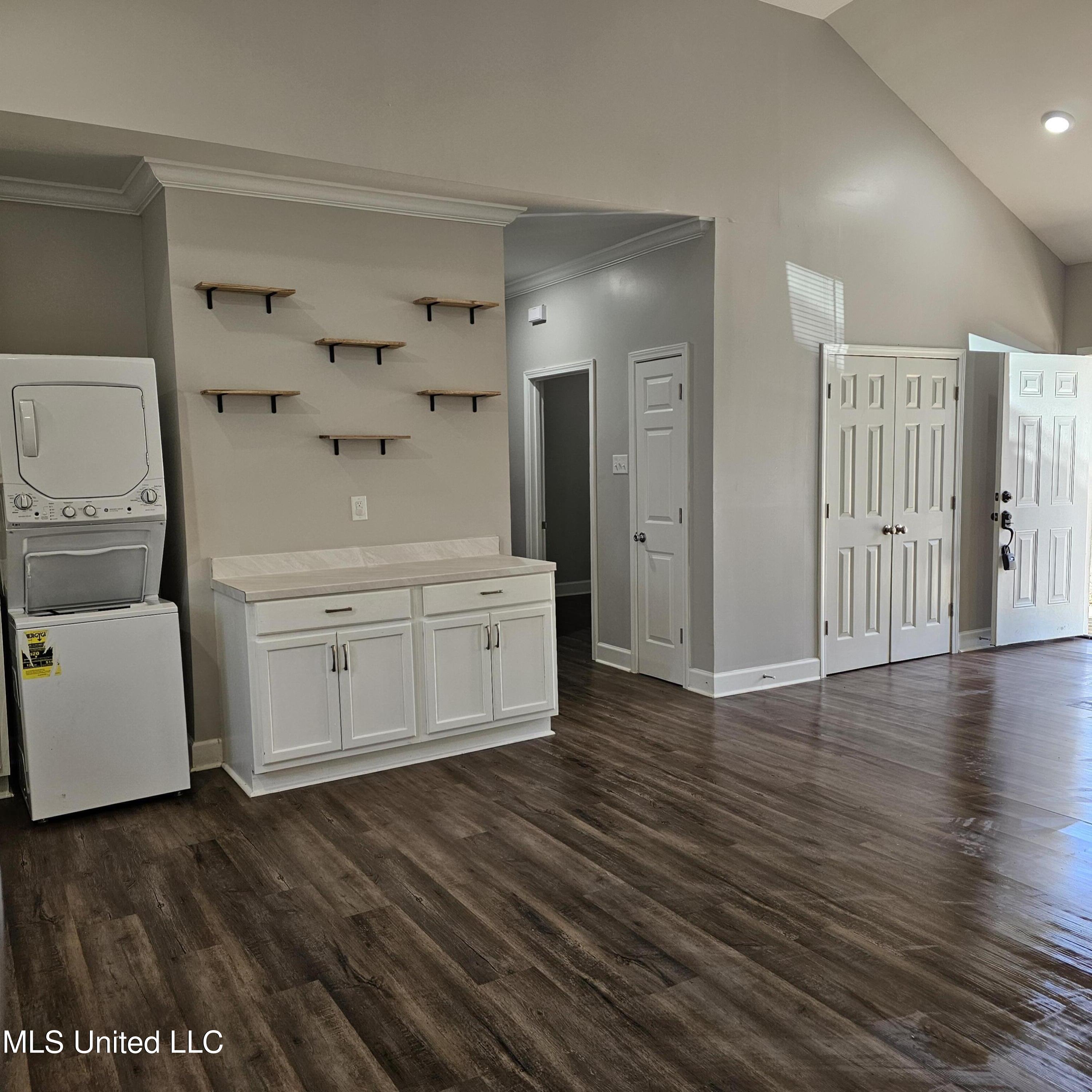 155 Hummingbird Cove Sardis, MS 38666 - Photo 6 of 17 20250306_142203