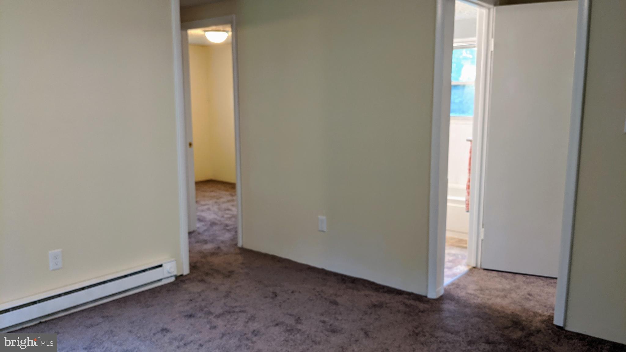 14378 Shanktown Road Reva, VA 22735 - Photo 7 of 17 Living room
