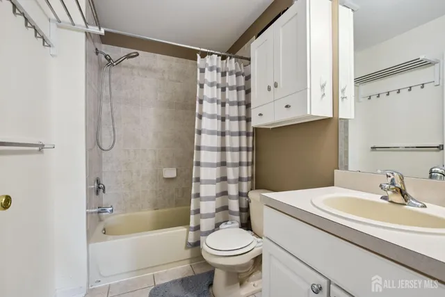 a close up view of washer and dryer