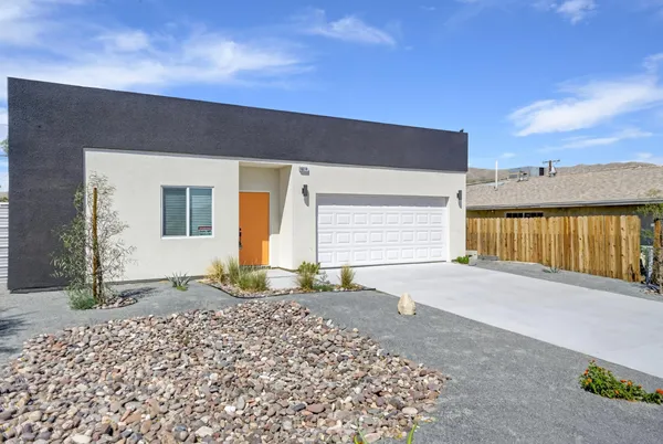 $2,600 | 66-274 Hacienda Avenue, Desert Hot Springs, CA 92240