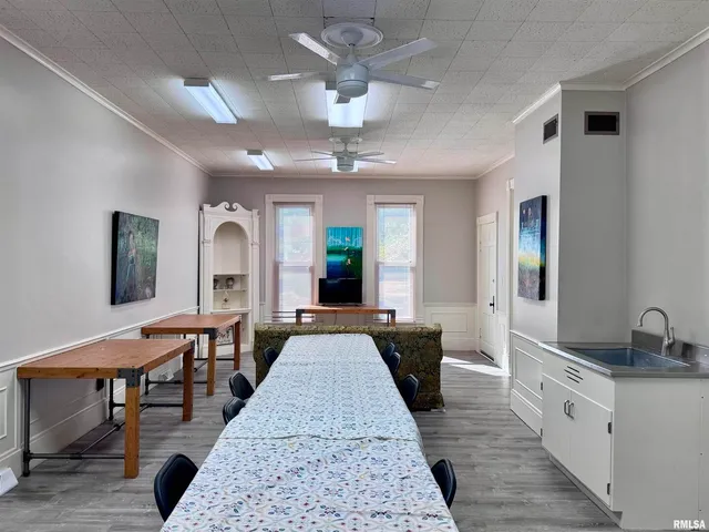 a view of front door and bedroom