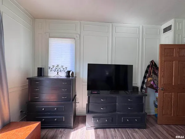 $229,900 | 1415 4th Street, Fulton, IL 61252