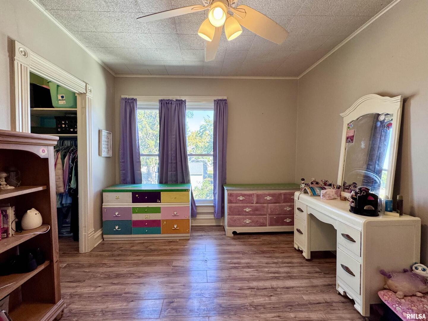 1415 4th Street Fulton, IL 61252 - Photo 53 of 58 a room with furniture and a fireplace