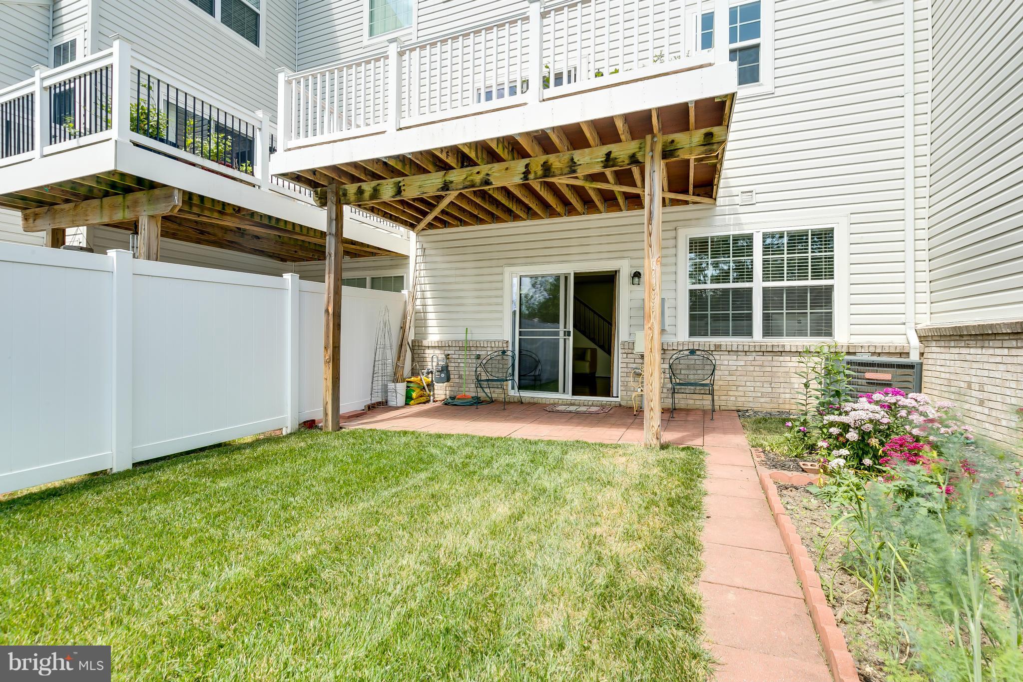 22688 Flowing Spring Square Ashburn, VA 20148 - Photo 30 of 30 Exterior (Rear)
