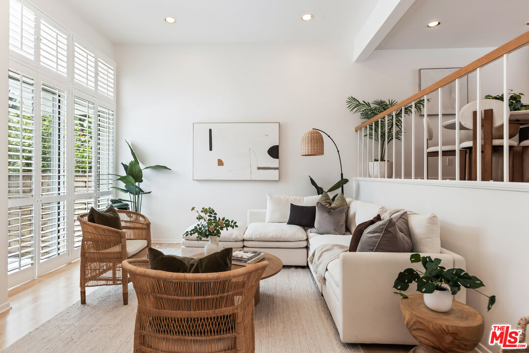 13230 Fiji Way, Unit B Marina del Rey, CA 90292 - Photo 8 of 65